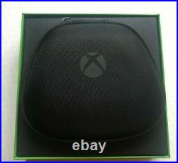 Microsoft Xbox One Elite Series 2 Wireless Controller Black + Charger VGC