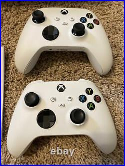 Microsoft Xbox One Series S 512GB White Console Xbox Elite Series 2 Controller
