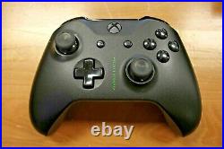 Microsoft Xbox One X 1787 Project Scorpio 1TB with Elite 1689 Controller & Doom