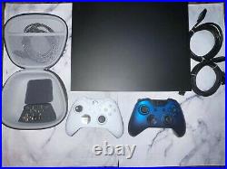 Microsoft Xbox One X 1TB Console Black Bundle White Xbox Elite Controller