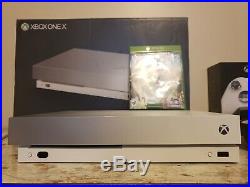 Rare Xbox One X Taco Bell Platinum Ed With Elite Controller and Extras