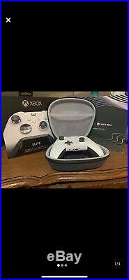 White Xbox One X With Special Edition Taco Bell Elite Controller